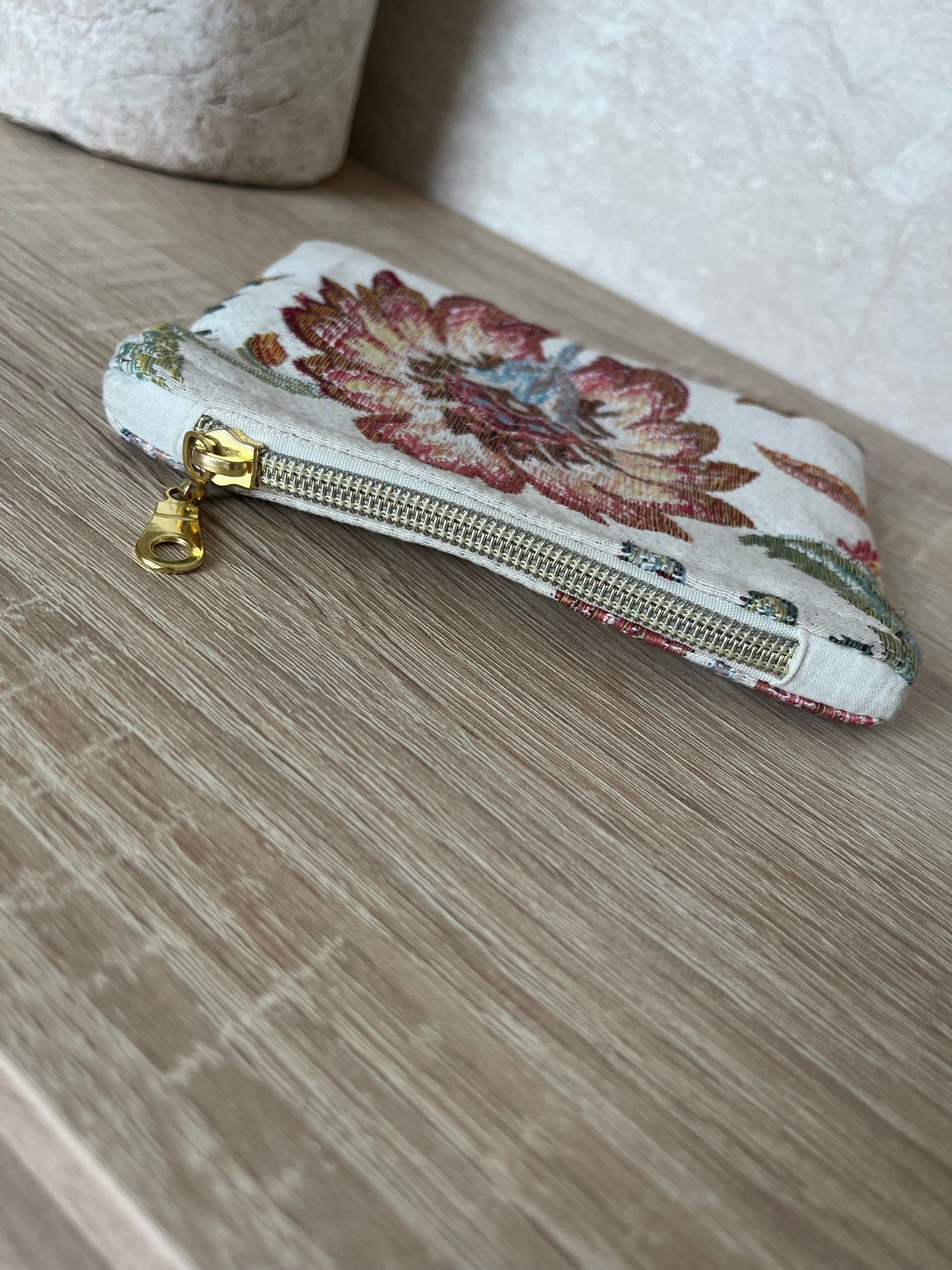 Roselia - Pochette plate